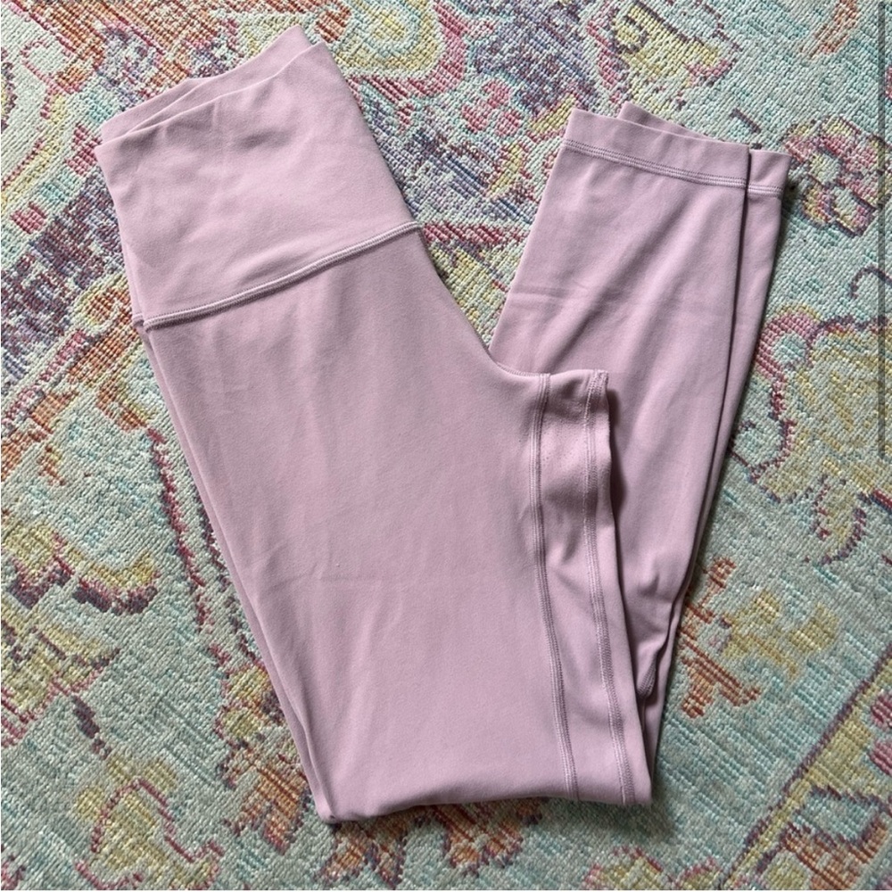 Lululemon Align Leggings in blush pink in excellent condition! 🩷 Size 6 - Picture 4 of 4